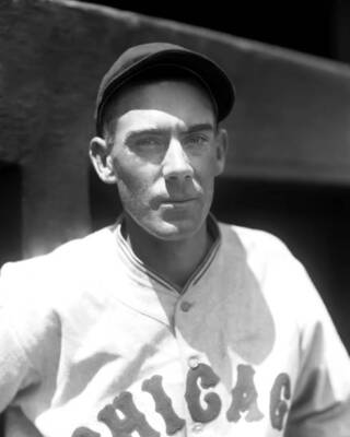 Clyde E Beck of the Chicago Cubs in 1940 Baseball Old Photo