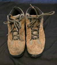 Men's Hi-Tec Low WP Hiking Shoe Brown Waterproof Size 11.5