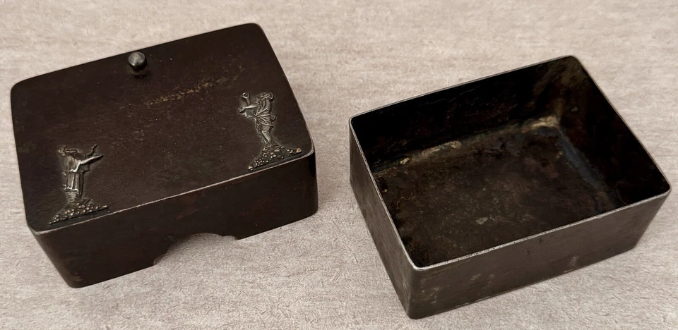 ЯПОНСКАЯ ЭСТЕТИЧЕСКАЯ ЖЕЛЕЗНАЯ МУЖСКАЯ КОРОБКА ИЗ СМЕШАННЫХ МЕТАЛЛОВ GORHAM 1883 - Изображение 4 из 4