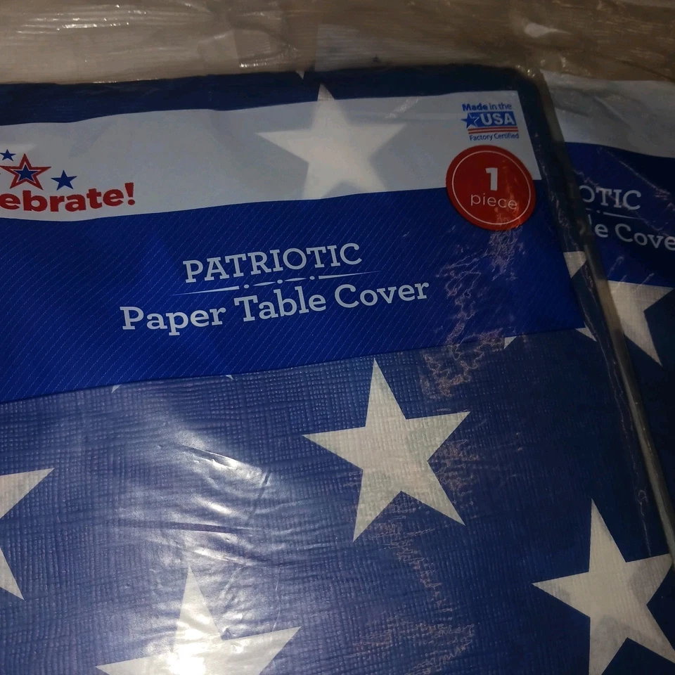 Patriotic Party Decor, Party Supplies Dinnerware. New. 113pcs - Image 4 of 4