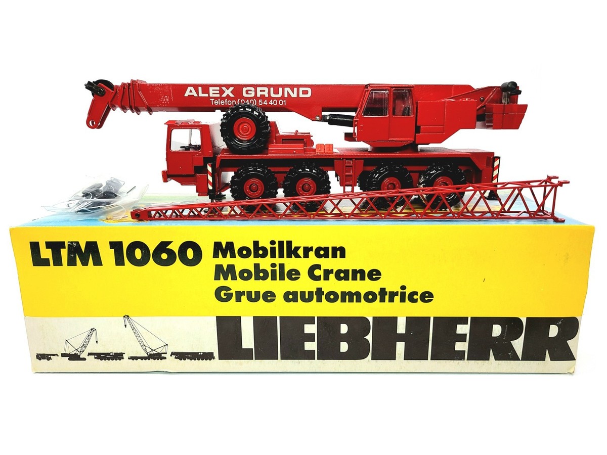 Liebherr LTM1060 Mobile Crane - Alex Grund Conrad 1:50 Scale