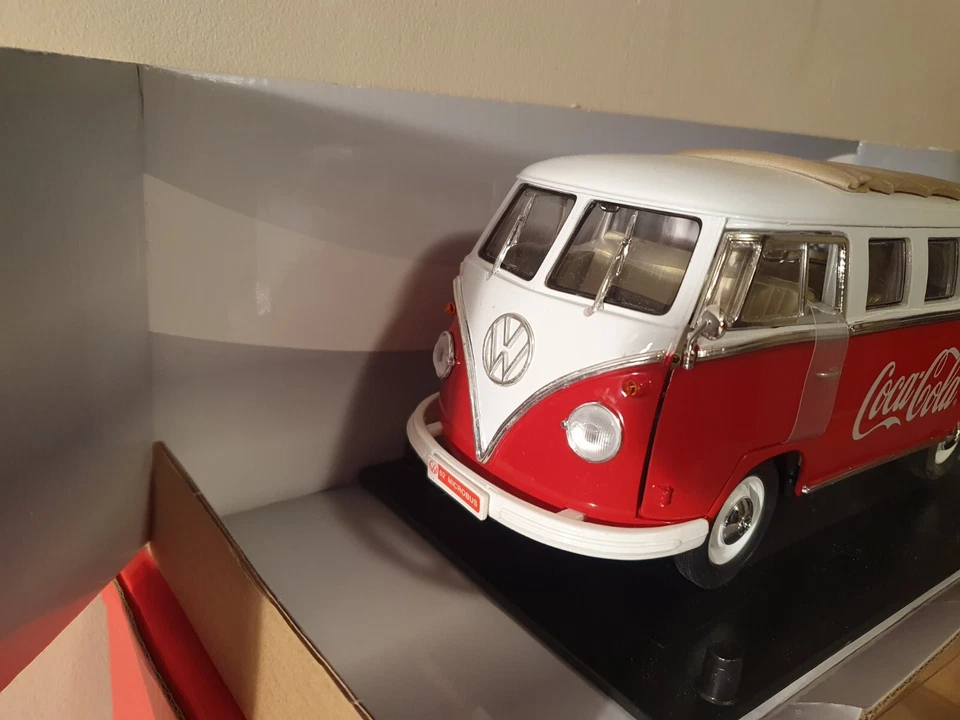 Volkswagen T1 Mini Bus Coca Cola 1/18 - Photo 3/4