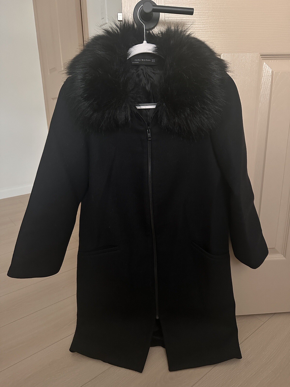 Zara Black Wool Coat with Fur Collar