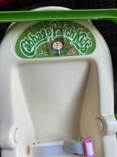 Cabbage Patch Vintage 1983 Car Seat w/Pillow & Blanket - Picture 3 of 6