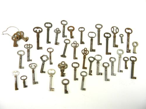 Lot of 37 Antique Skeleton Keys GENUINE Vintage Door Cabinet Locks Barrel 25