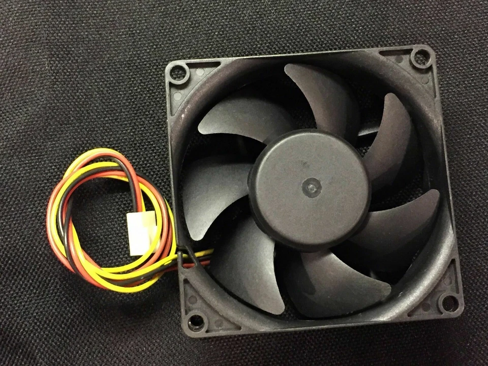 Sunon 80x80x25mm 12V 1.7W 3-Pin ME80251V1 / EE80251B1-0000-G99 Computer 80mm Fan - Image 2 of 3