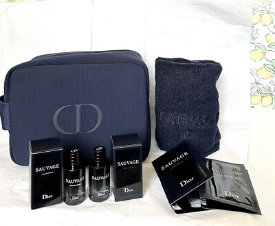 Dior Sauvage ボディケアセット 高級ポーチ付き Dior Sauvage Eau De Parfum & Eau De Toilette Mini 10ml/Hand Towel