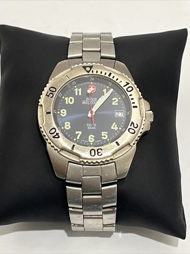 Swiss Military Swiss Army 100m Taucher Herrenuhr mit neuer Batterie!
