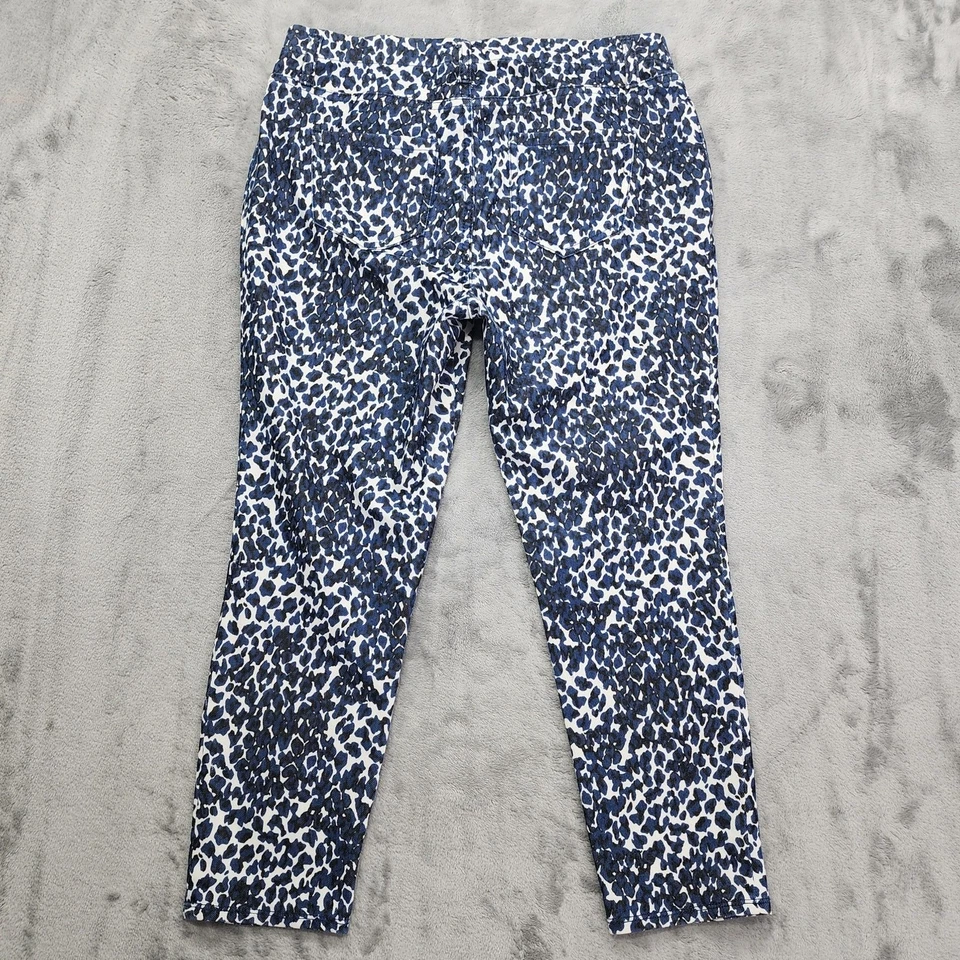Faded Glory Jeans Womens M Black Blue White Animal Print Jegging Skinny Capri - Image 2 of 4