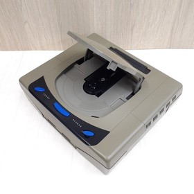 SEGA SATURN CONSOLE JAPAN GRAY Bundle with 2 Controllers 8 Games &Memory tested