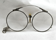 ANTIQUE EYEGLASSES FOLDING 12K WHITE GF ETCHED WIRE RIM PINCE NEZ EDWARDIAN COLL