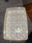 Rubbermaid Servin' Saver Container #0070 #7 White Lid Deviled Egg Keeper USA — photo 1