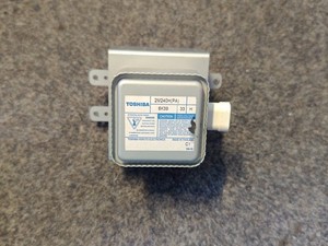 Siemens BF634LGS1/03 Mikrowelle Magnetron Toshiba 12006667