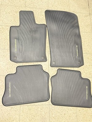 Original Porsche Gummi Fussmatten für Panamera Modell 970 gut erhalten