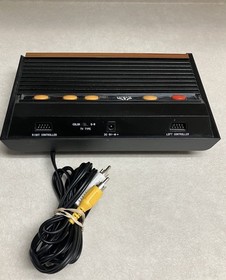 Atari Flashback 2 Classic Game Console 40 Built in Games 2 Controllers