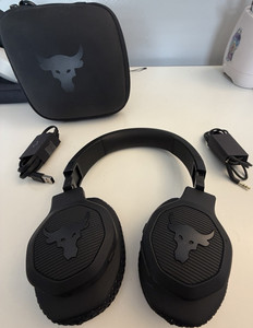 レア アンダーアーマー Wireless Train Project Rock Under Armour Sport Wireless Train Project Rock Edition Bluetooth Headp