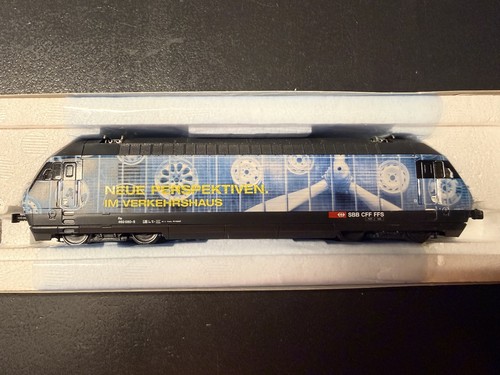 Elektrolokomotive Serie Re 460 „Verkehrshaus Luzern“ der SBB, Roco 62697 | Zustand: Gebraucht