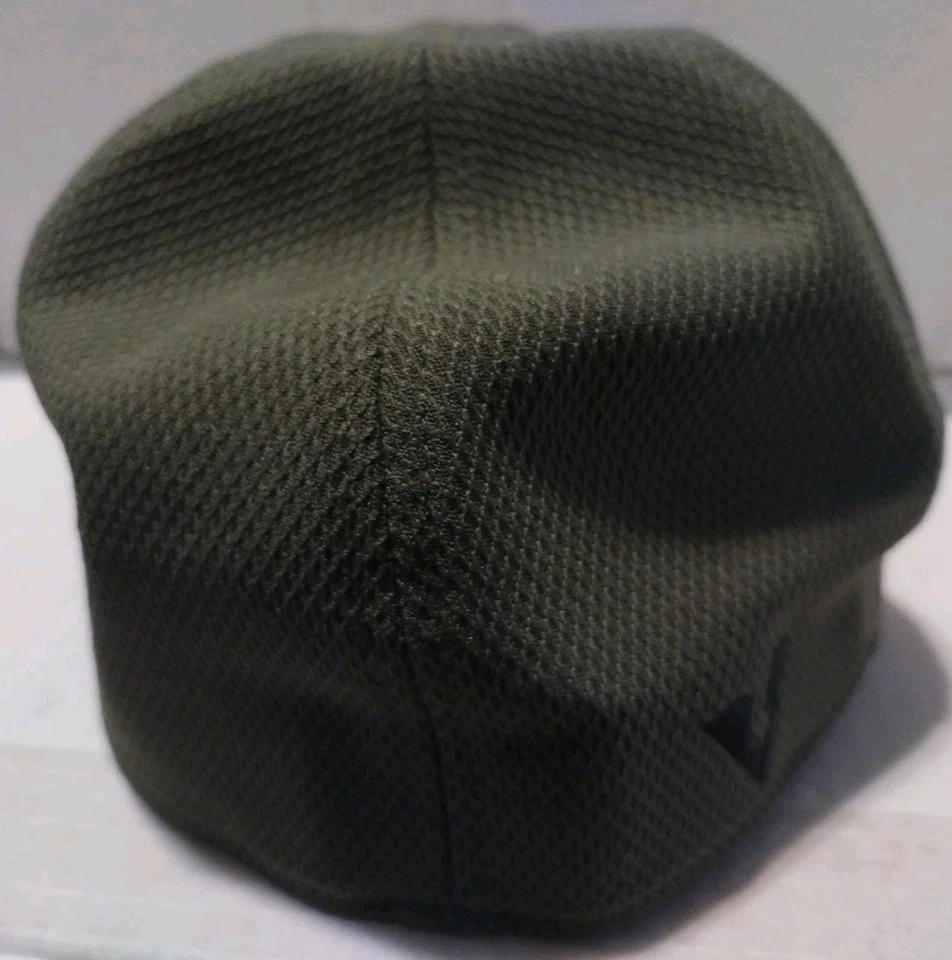 Gorra ajustada Oakley Hydrolix L/XL Performance Fit. Verde oliva Foto 4 de 4