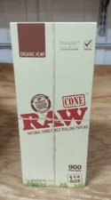 RAW Cones 1 1/4 Size: 900 Box - Organic Rolling Cones with Tips - BULK BUY