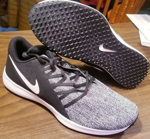 mens size 14 nike trainers