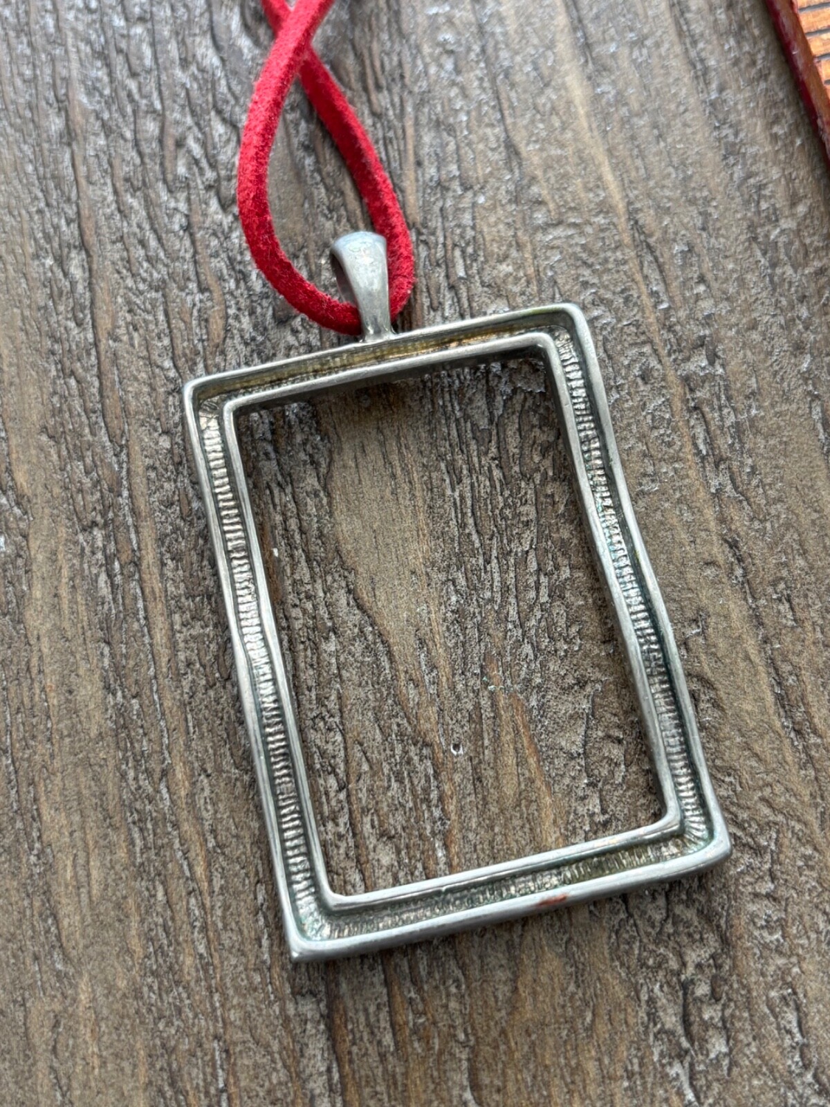 Vintage Silver Tone Rectangular Wavy Pendant Larg… - image 3