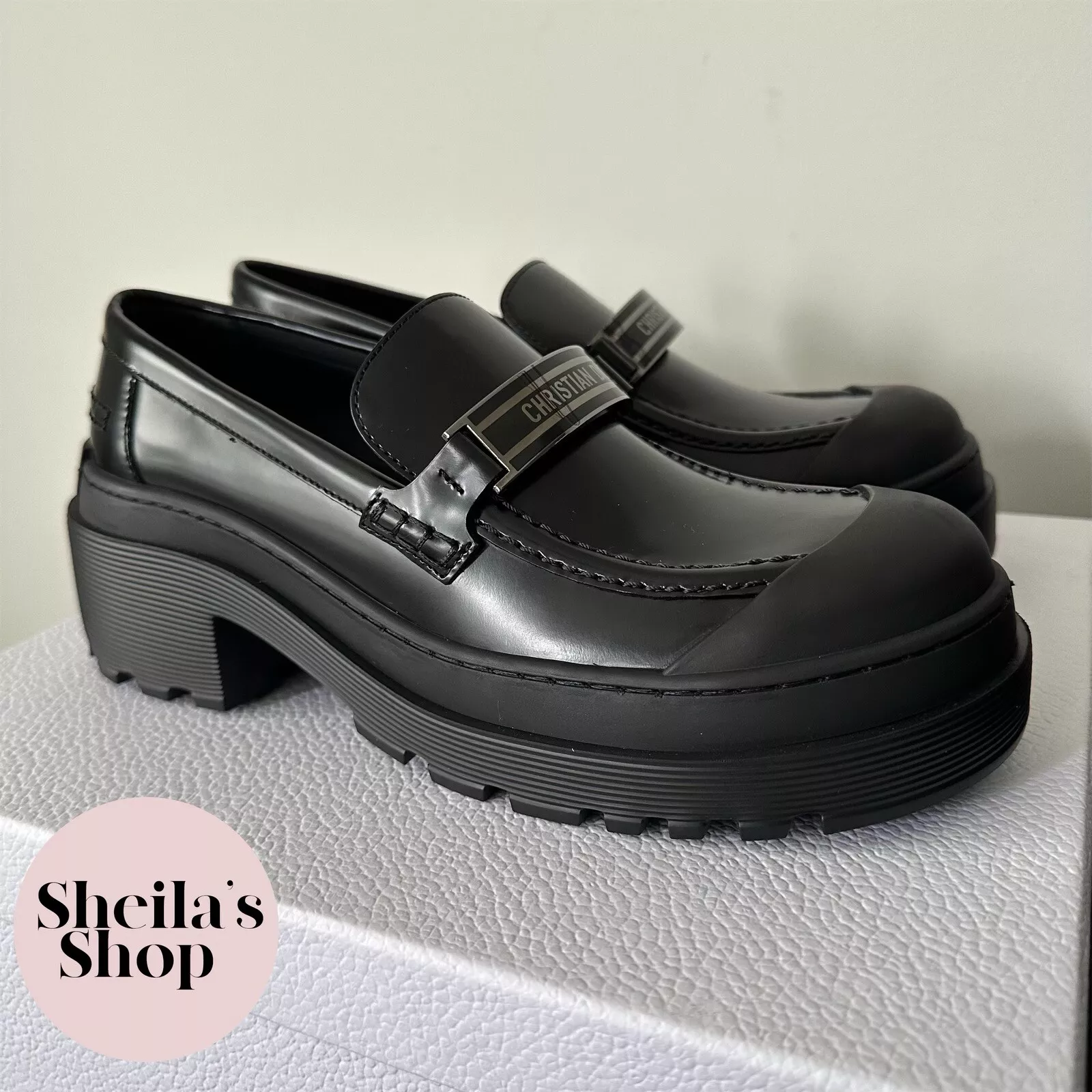 Mocassins en cuir noir brossé Christian Dior Code neuf dans leur boîte taille 39