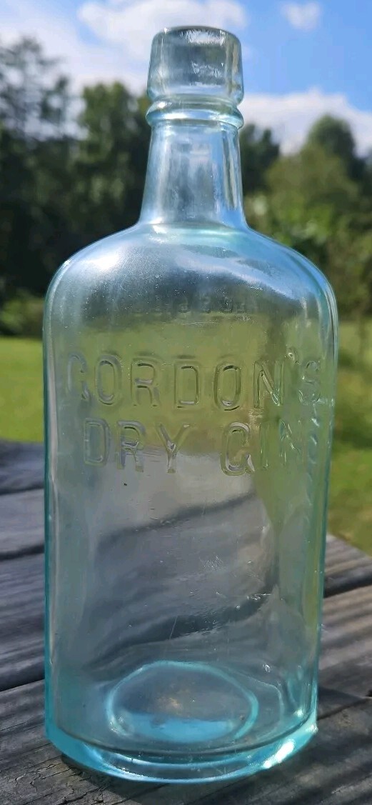 1908 Antique Gordon's London Dry Gin Light Blue Glass Bottle | eBay