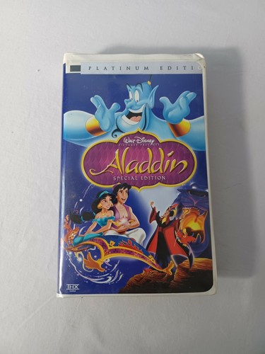 3 VHS Disney Snow White Sleeping Beauty Aladdin - Picture 5 of 8