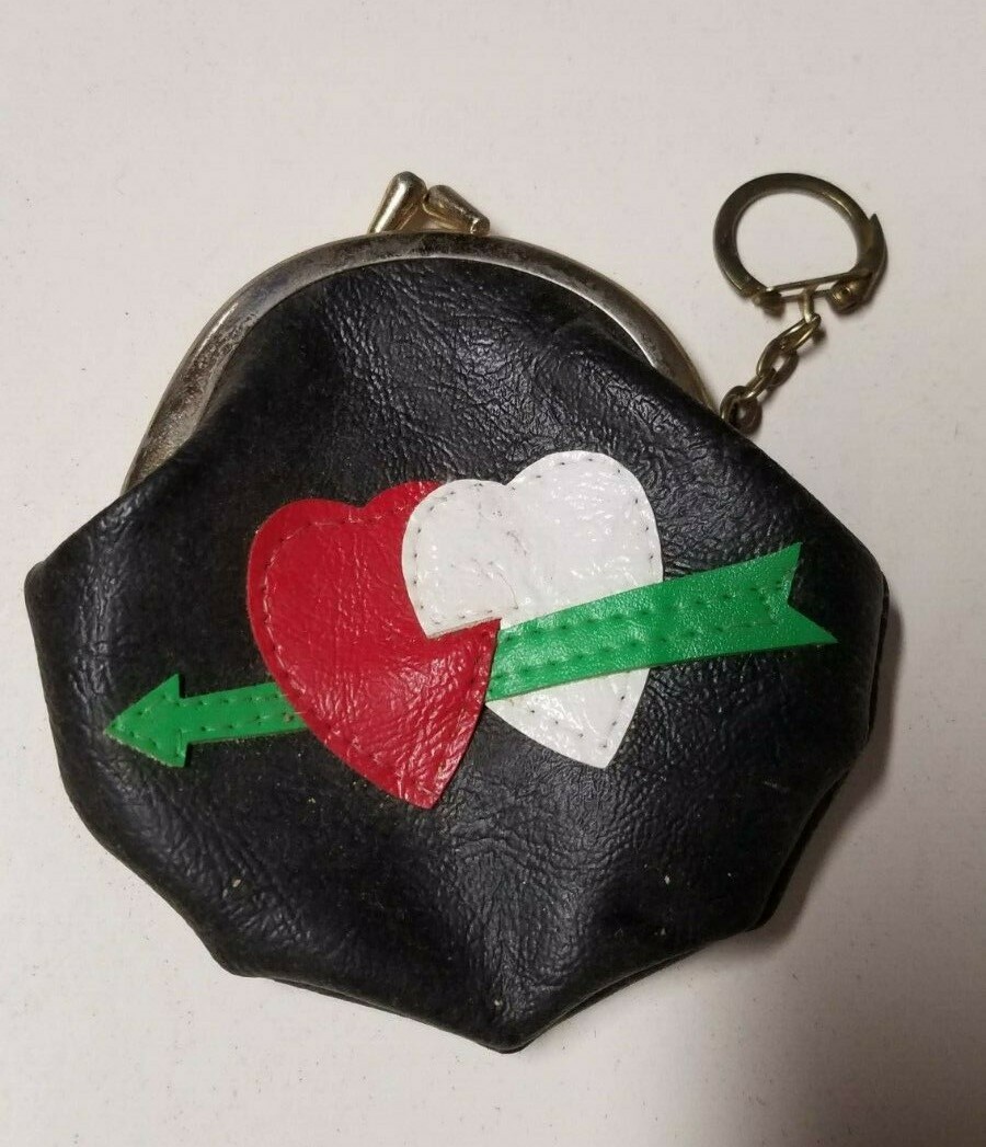 VINTAGE COIN PURSE ON A KEY CHAIN W/STITCHED DECOR.  NEW OLD STOCK