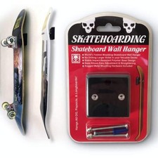 SkateHoarding Skateboard Wall Mount Hanger Display for Boards Completes