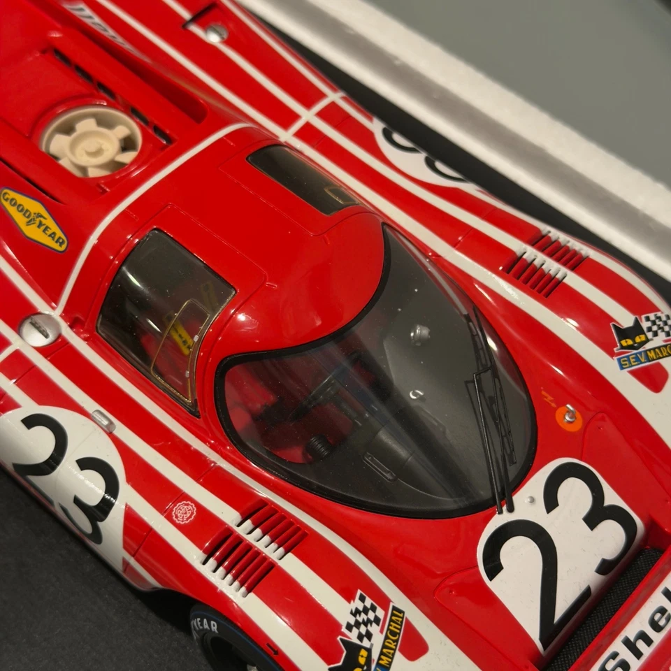 Spark 1:18 Porsche 917K #23 Attwood/Herrmann – 1970 Le Mans Winner 18LM70 - Image 4 of 4