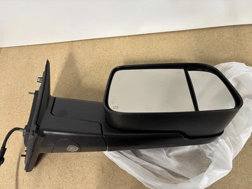 Genuine OEM Mopar Outside Rear View Door Mirror Right 68143804AF 2012 Ram