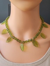 Vintage Green Glass Leaves Pendants Faceted Beads 17" Choker Necklace Toggle