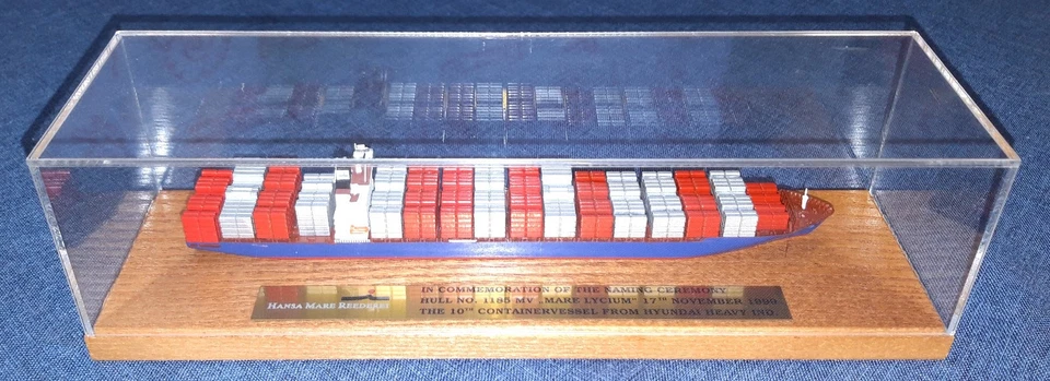 Modellschiff - Mare Lycium - Hansa Mare Reederei - 1:1250 - Modellbau Conrad - Bild 2 von 3