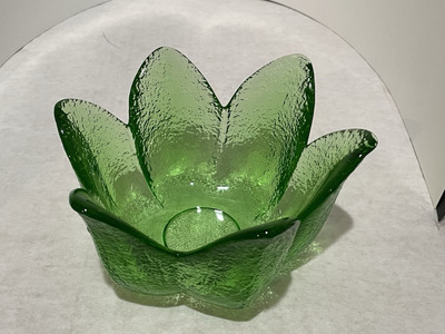 FM Konstglas Ronneby Flower Sweden Green Textured Glass Gift
