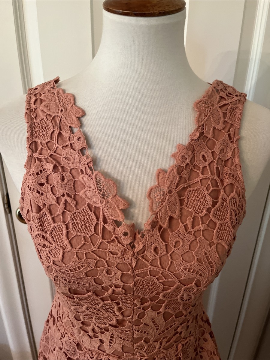 ASTR The Label Blush Lace V-Neck Midi Dress Size Medium | eBay ASTR The Label Blush Lace V-Neck Midi Dress Size Medium | eBay