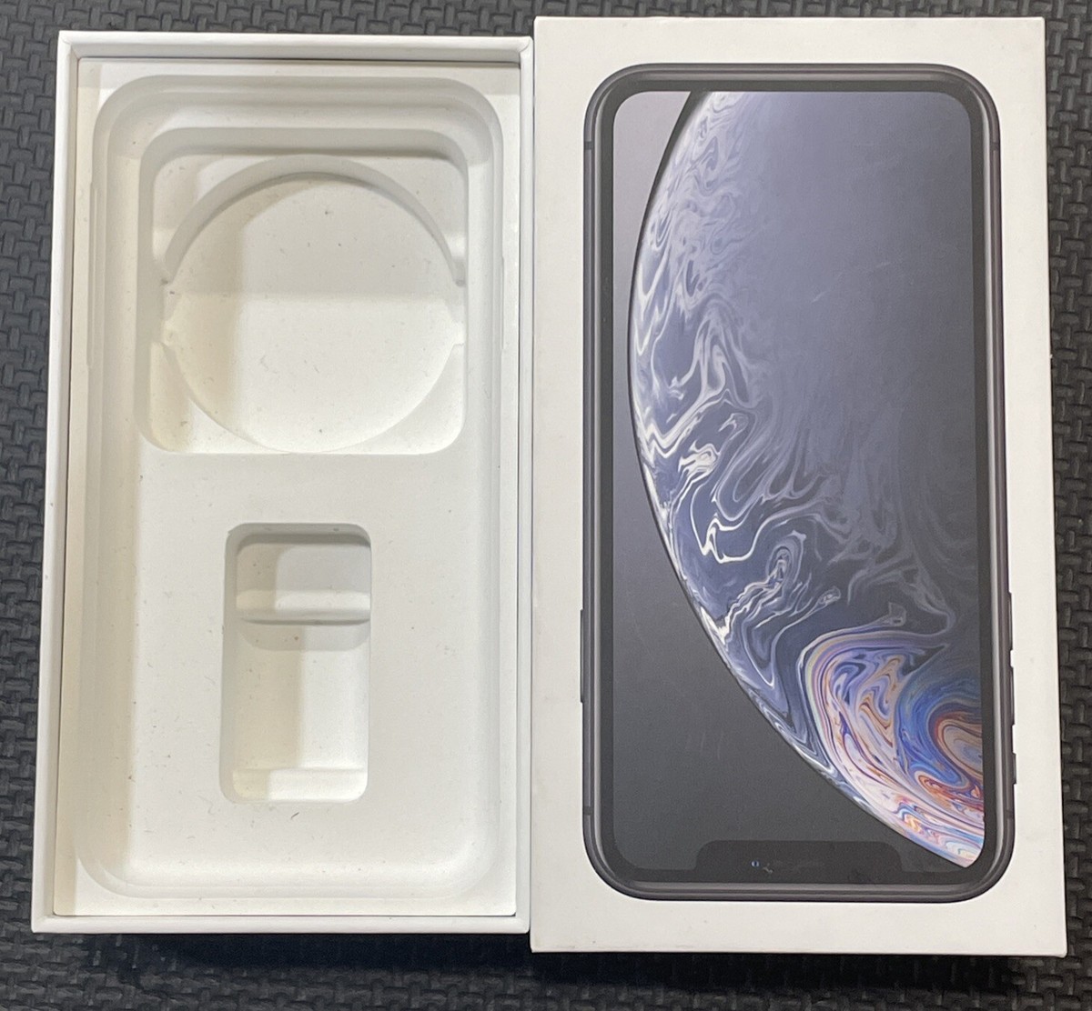 Apple iPhone XR 64GB Black Original Retail Box ONLY NO Phone And