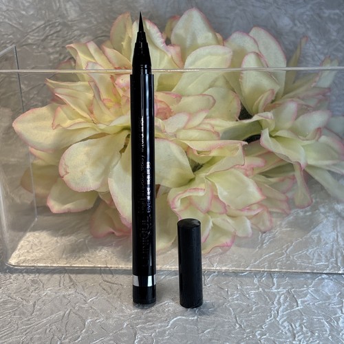 CLINIQUE HIGH IMPACT Easy Liquid Liner - 01 Black - Full Size NIB Free Shipping