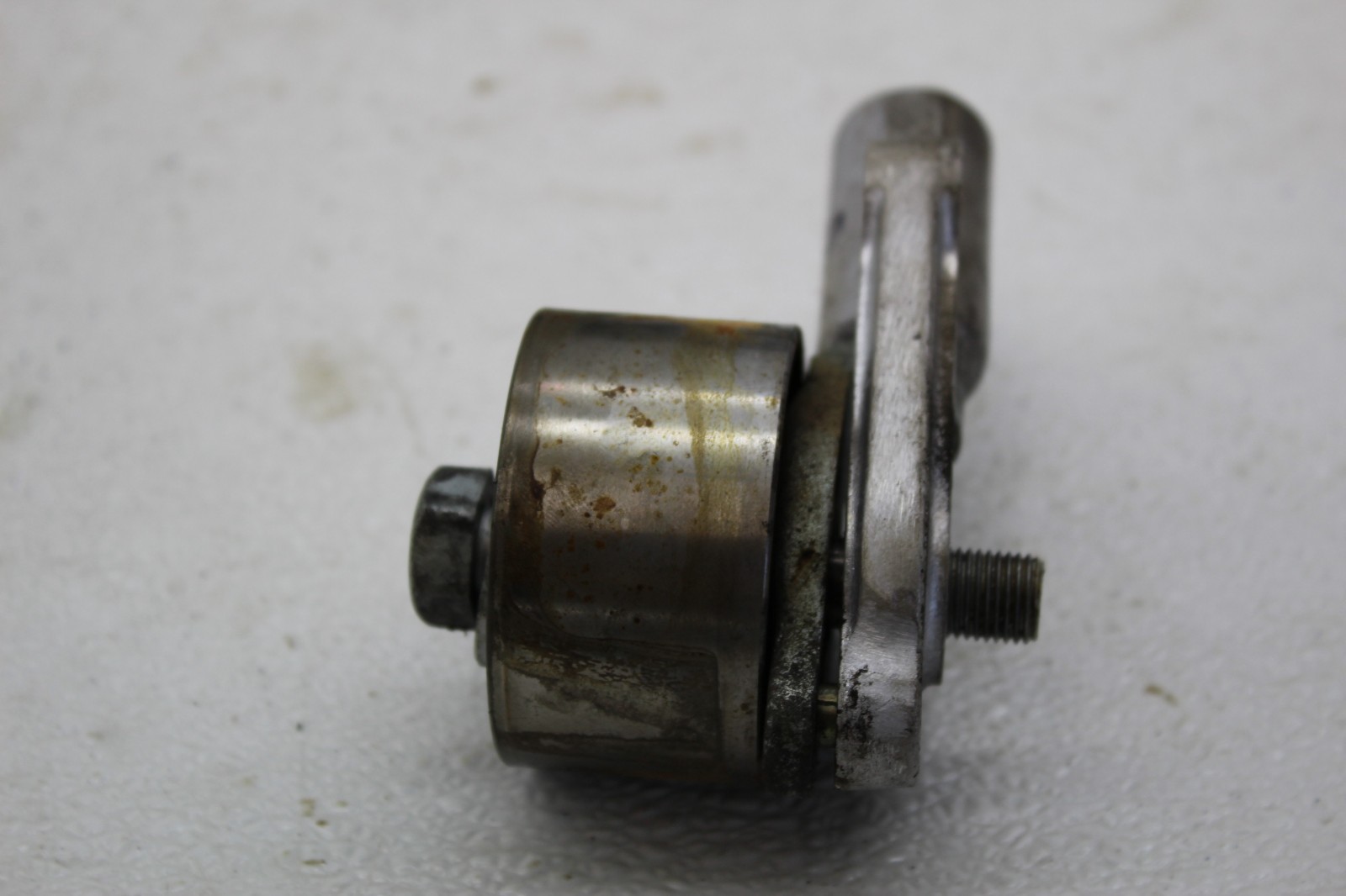 99-01 FERRARI 456 M LEFT SIDE TIMING BELT TENSIONER PULLEY MOUNT