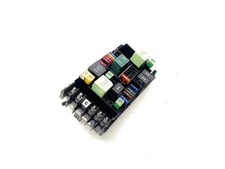 Volkswagen Taos 2022 caja de fusibles módulo caja de fusibles 5Q0937125B