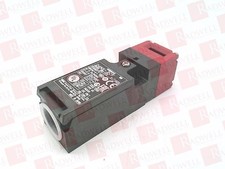 OMRON D4NS-2CF / D4NS2CF (USED)