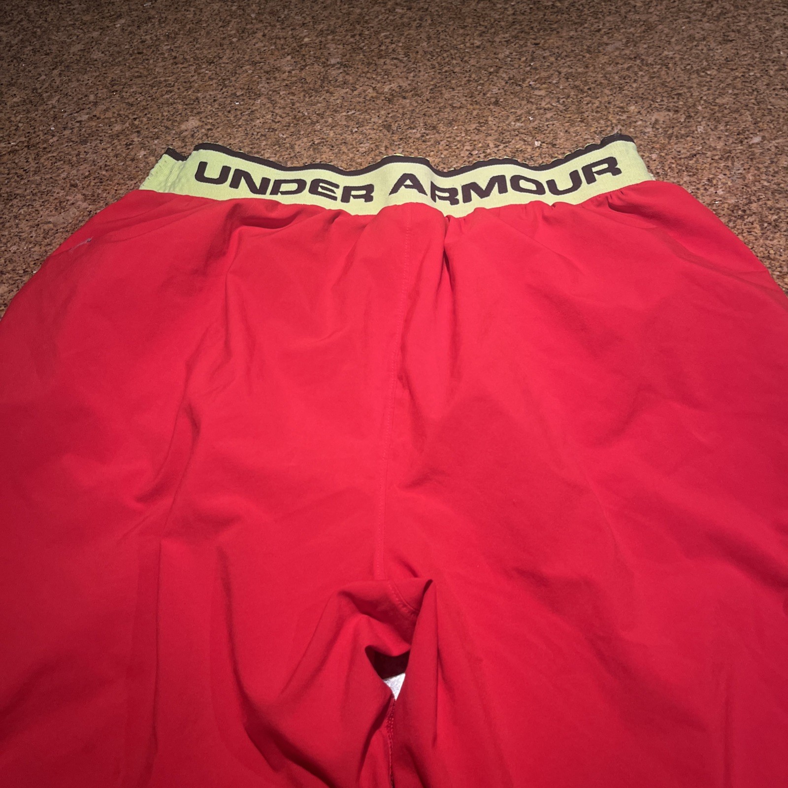 Official NFL Combine Under Armour Shorts Large Red  Performance thumbnail 5