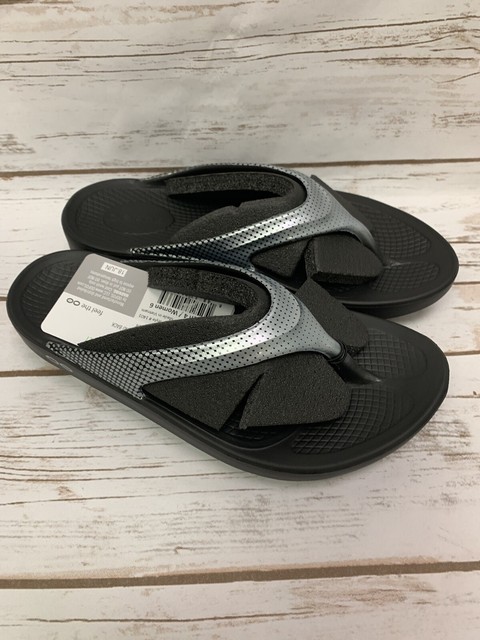Oofos Women's Oolala Flip Flop Sandals - Pixel Platinum Size 8 NWOB | eBay