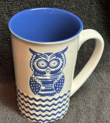 Home Essentials Embossed Blue White 3D Big Eyed Owl Tea Coffee 15oz Mug Vintage