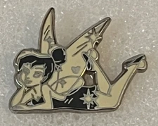 Disney pin trading - DLR 2008 Winter ice sculpture - Tinker bell Hidden Mickey