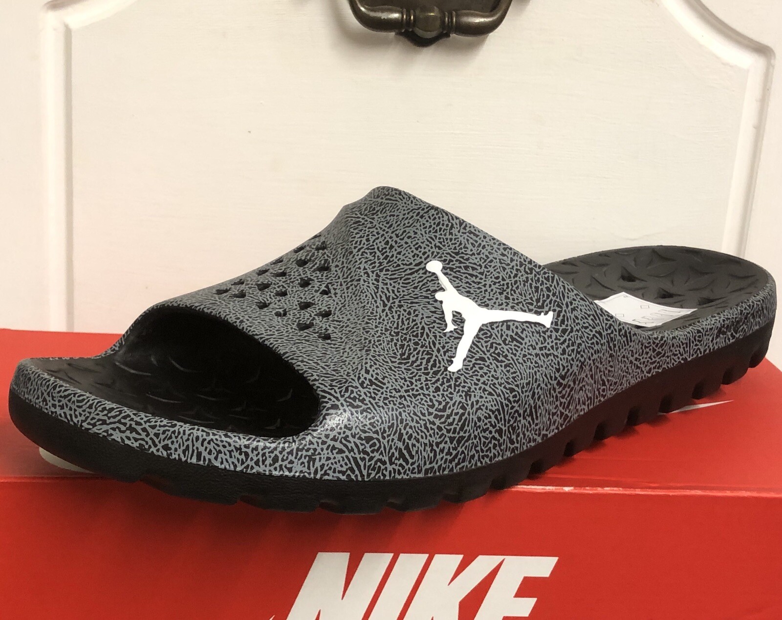 Nike Air Jordan Hydro 7 Q54 Mens Slides 