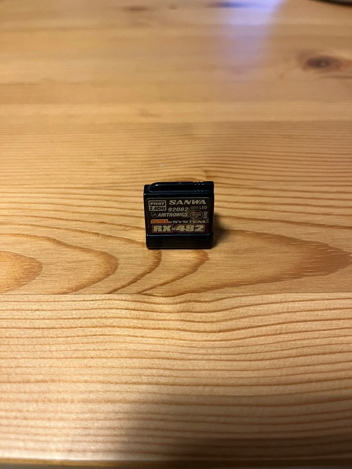 Sanwa RX-482 Telemetrie / SSL Empfänger Surface CH4 2.4GHZ FH4 *neuwertig* - Bild 2 von 4