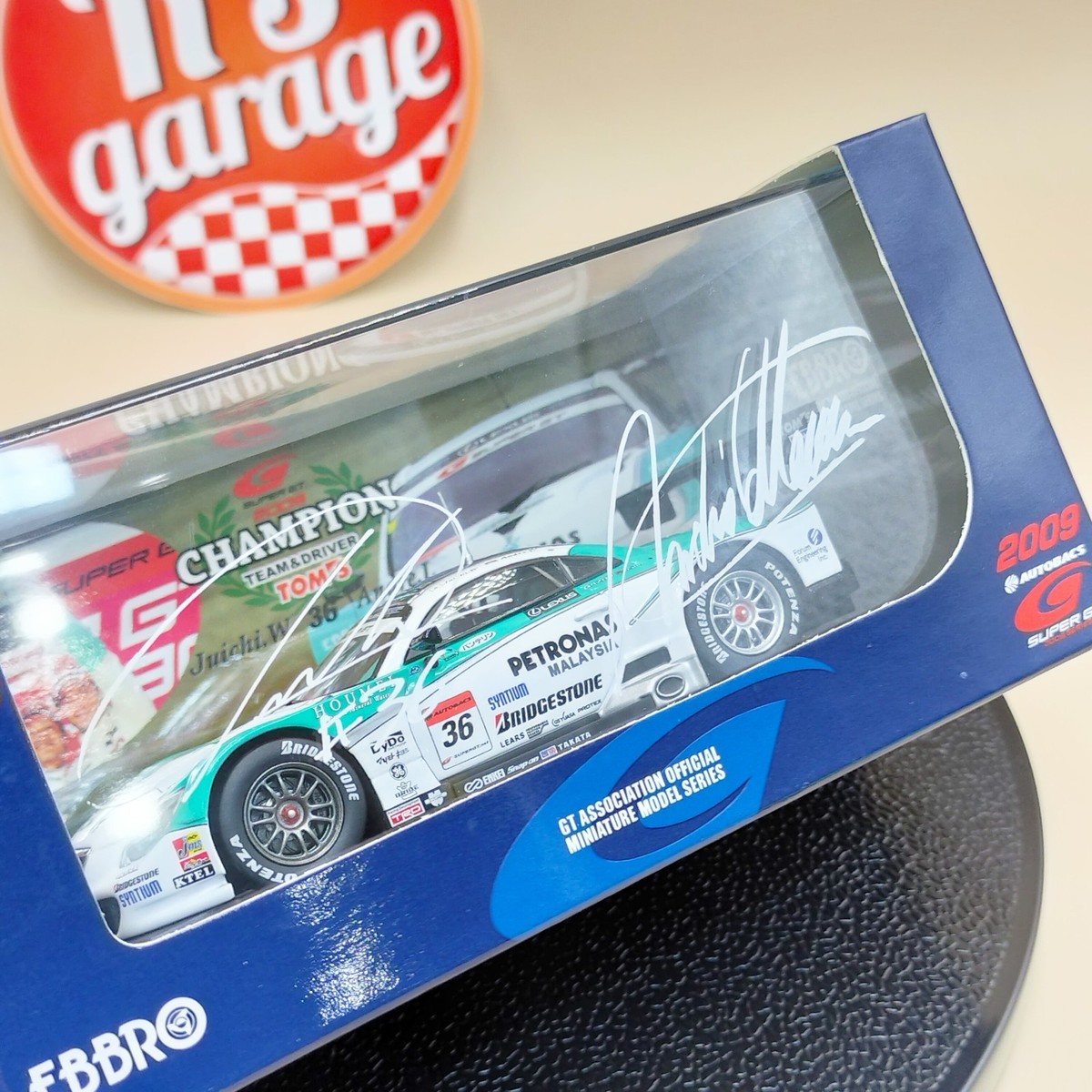 EBBRO ENEOS SC430 SUPER GT 2009 直筆サイン入り EBBRO ENEOS SC430