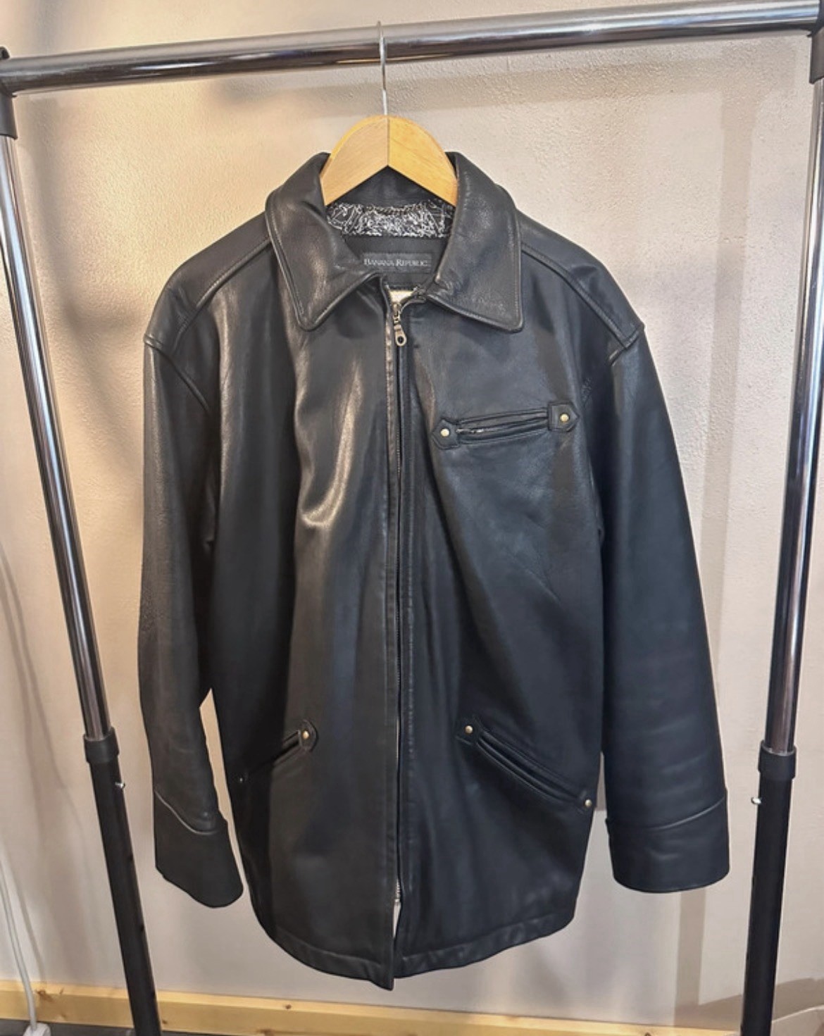 Vintage Banana Republic Men’s Black Leather Jacket Large Made In Korea Y2K image 6