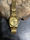 vintage seiko 5 automatic day-date lady watch